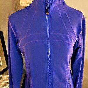 Lululemon Athletica RARE Women's Define Jacket Blue/Purple EUC